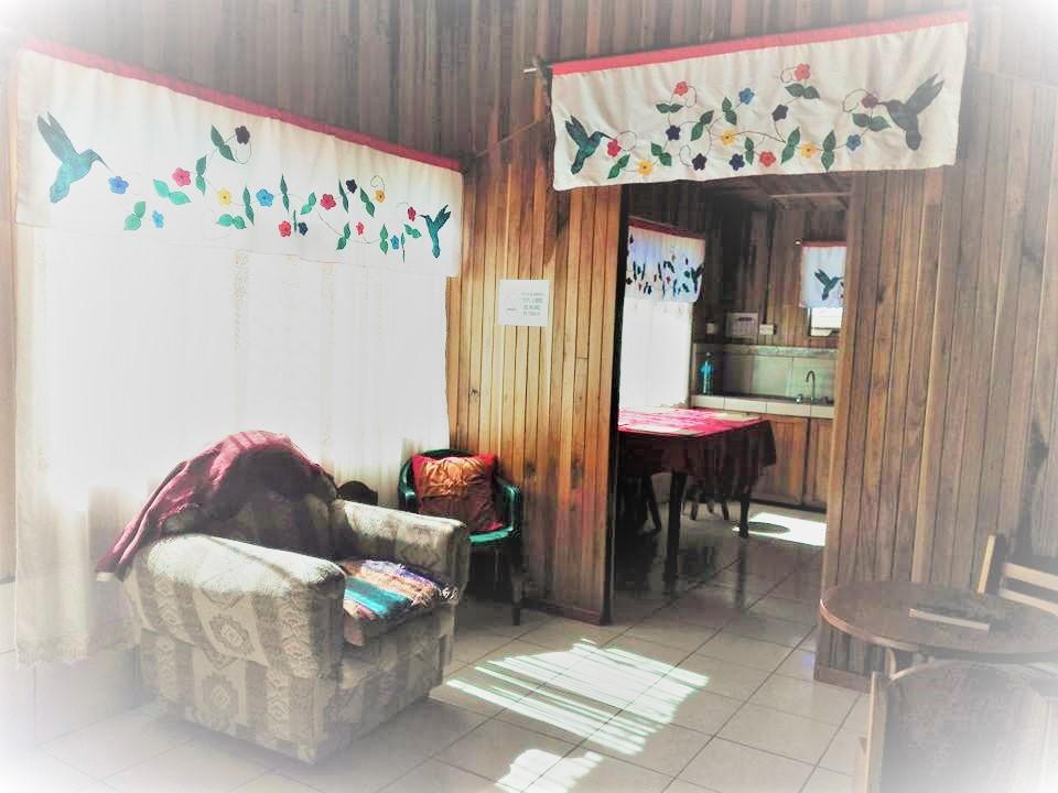 Pension Y Cabinas Colibri B&B Costa Rica Монте-Верде Экстерьер фото
