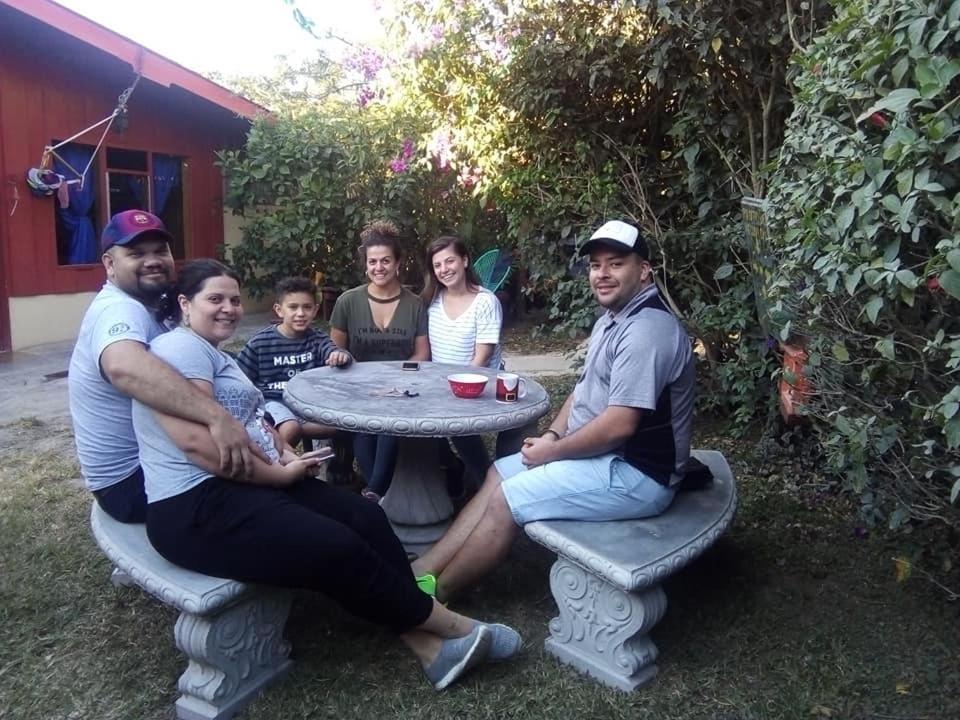 Pension Y Cabinas Colibri B&B Costa Rica Монте-Верде Экстерьер фото